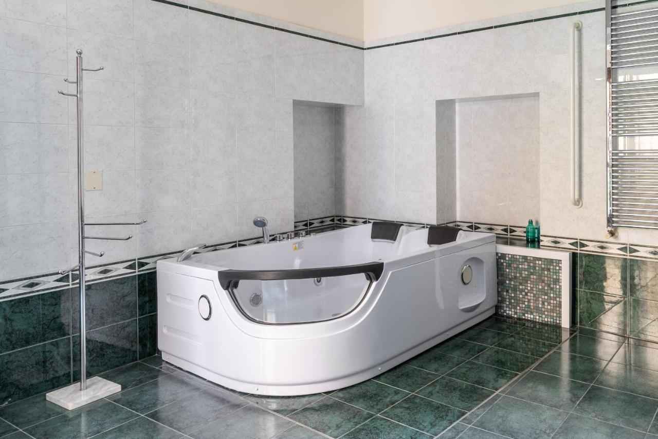 Casa Ambrosini Apartments By Wonderful Italy Bologna Esterno foto